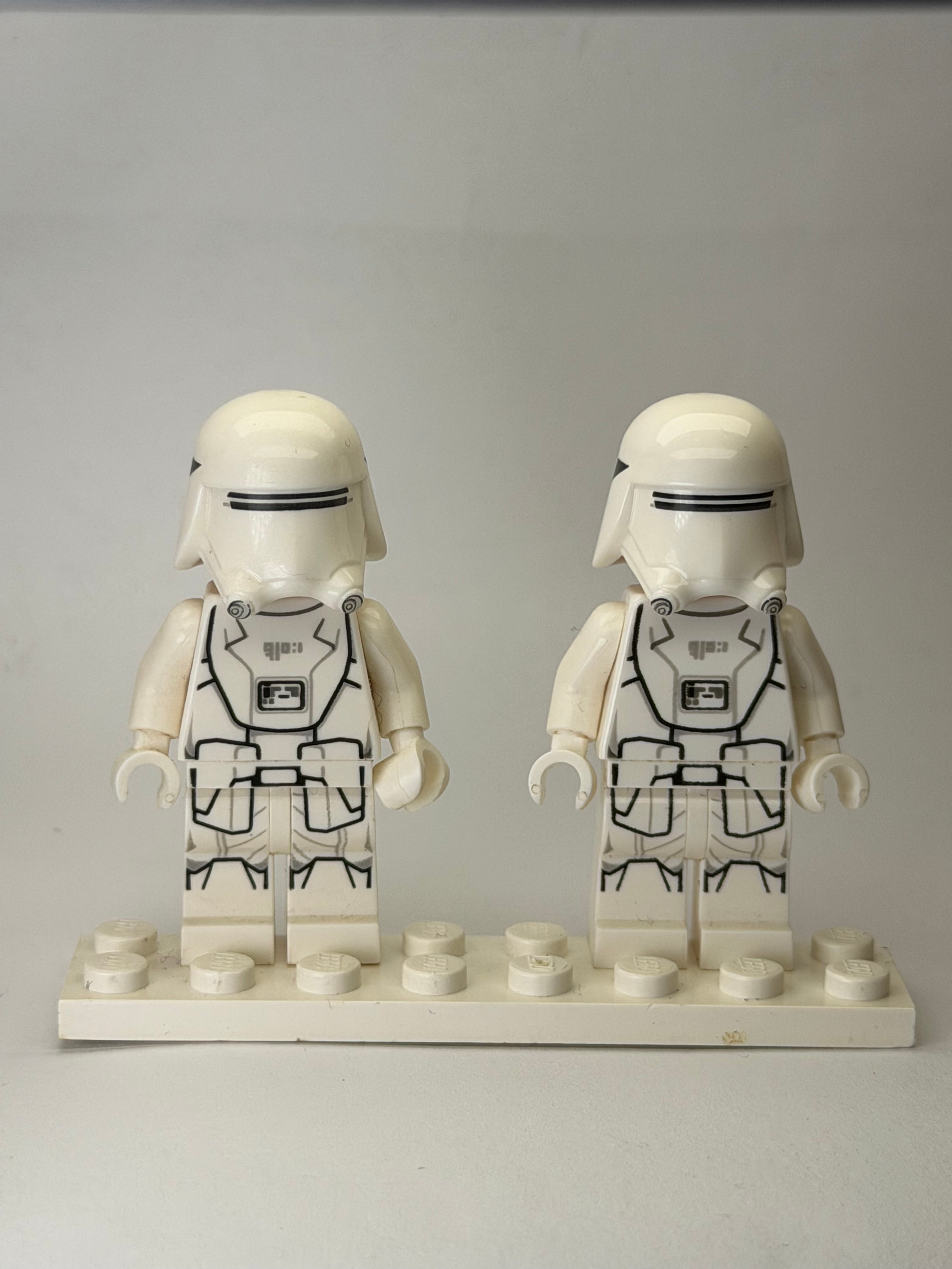 2 First Order Snowtroopers - sw0875