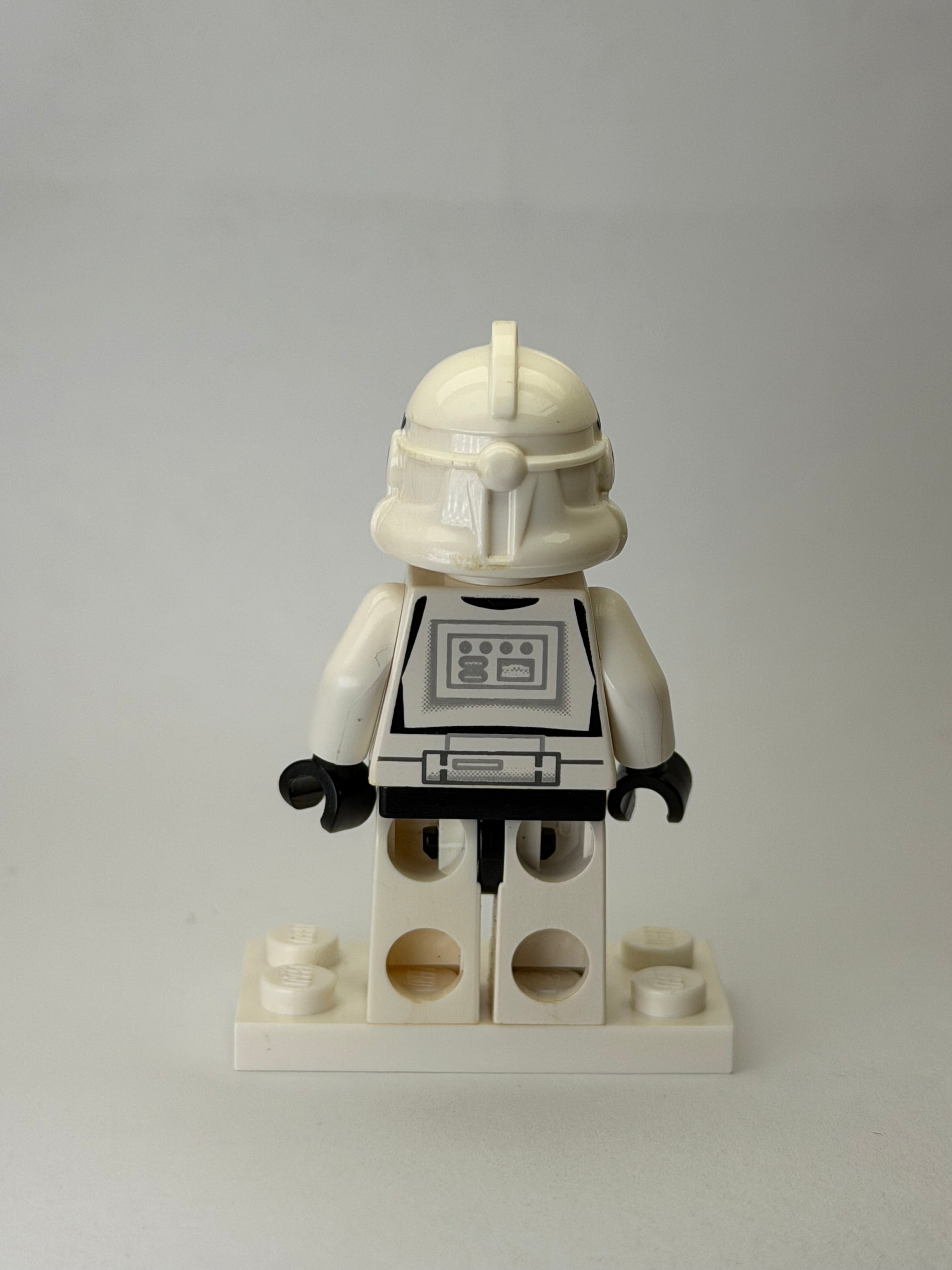 Clone Trooper (Phase 2) - White Head - sw0126