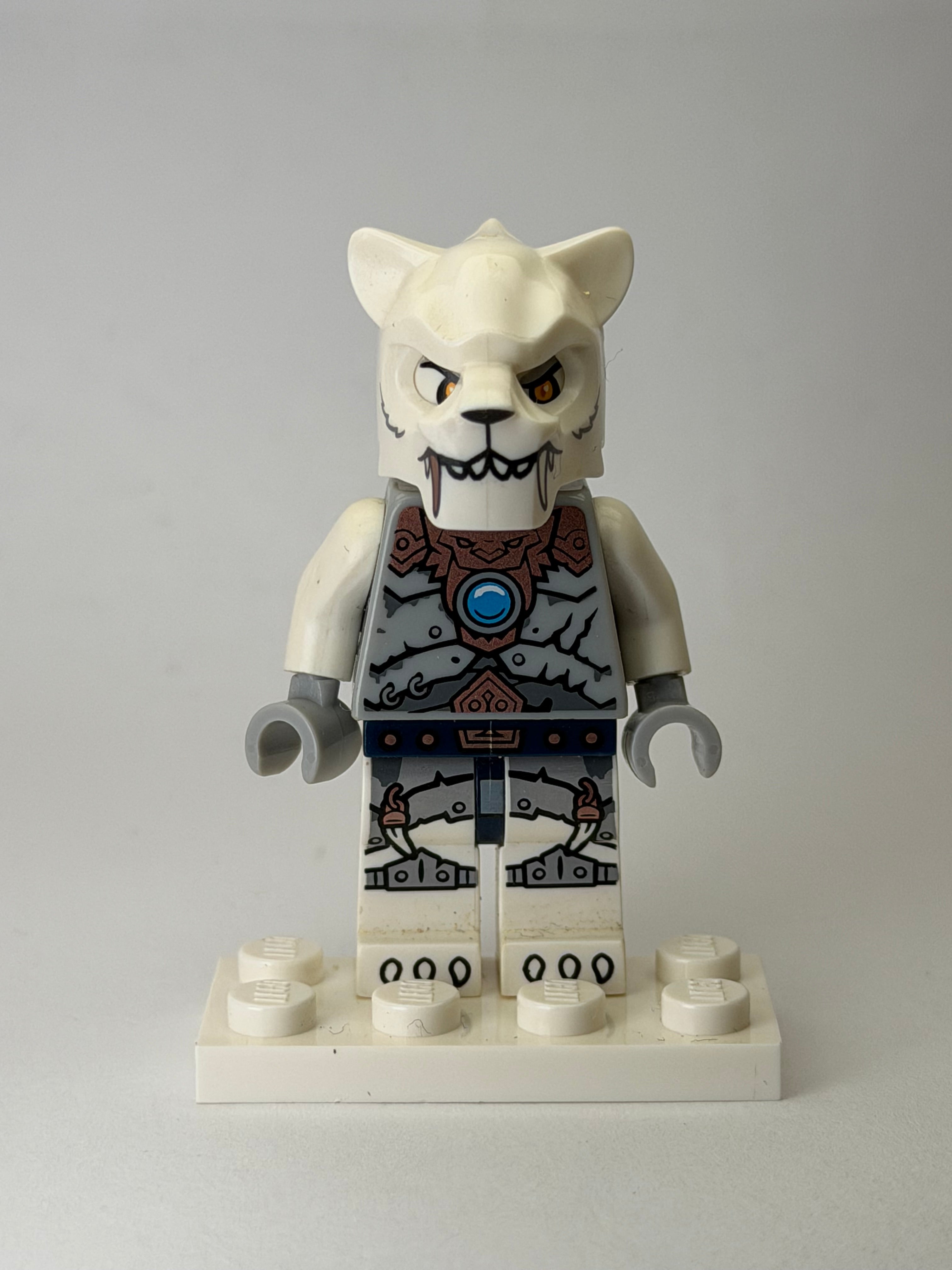 Sir Fangar - No Cape - loc161