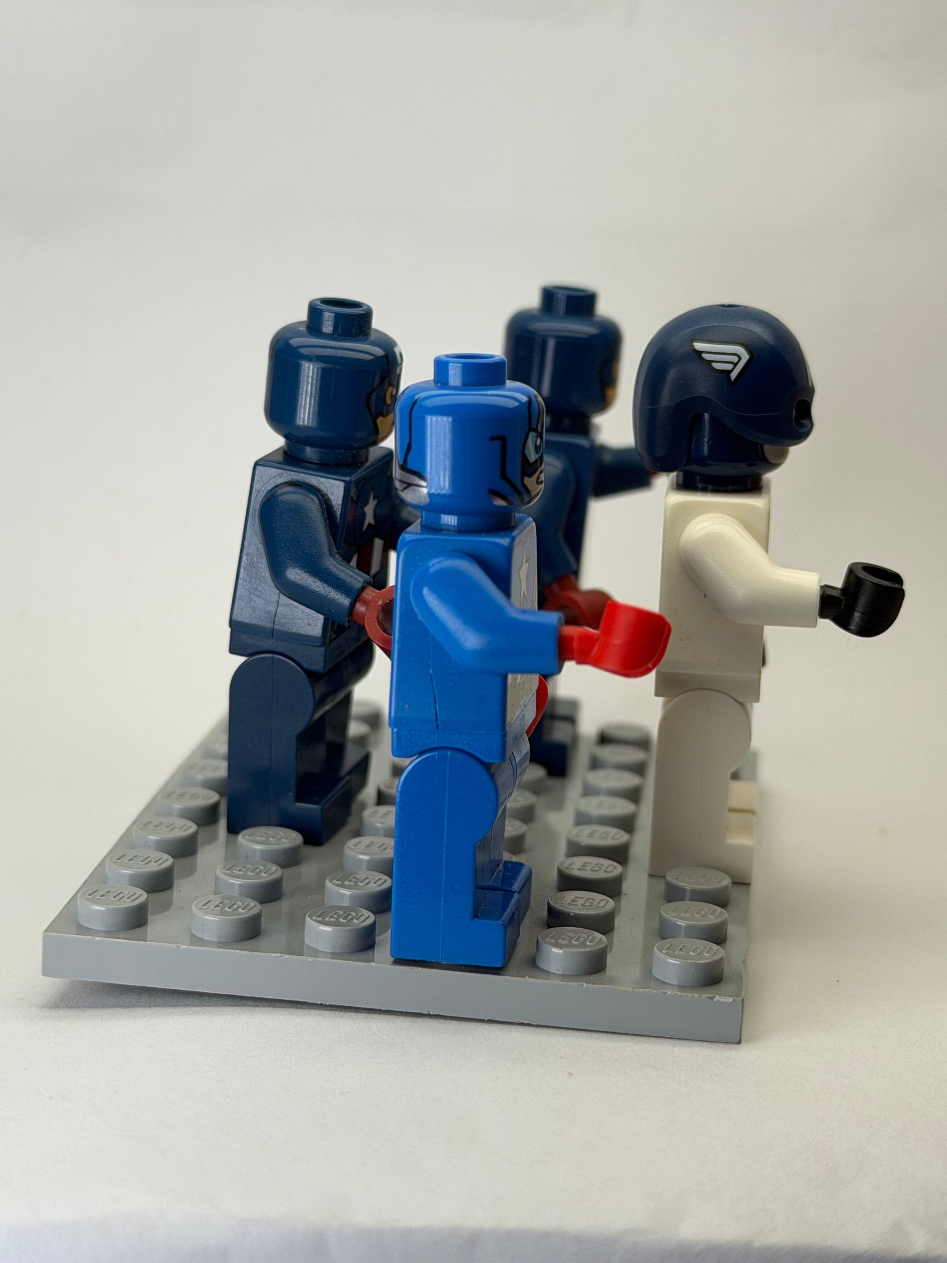 4 Captain America Minifigure Bundle
