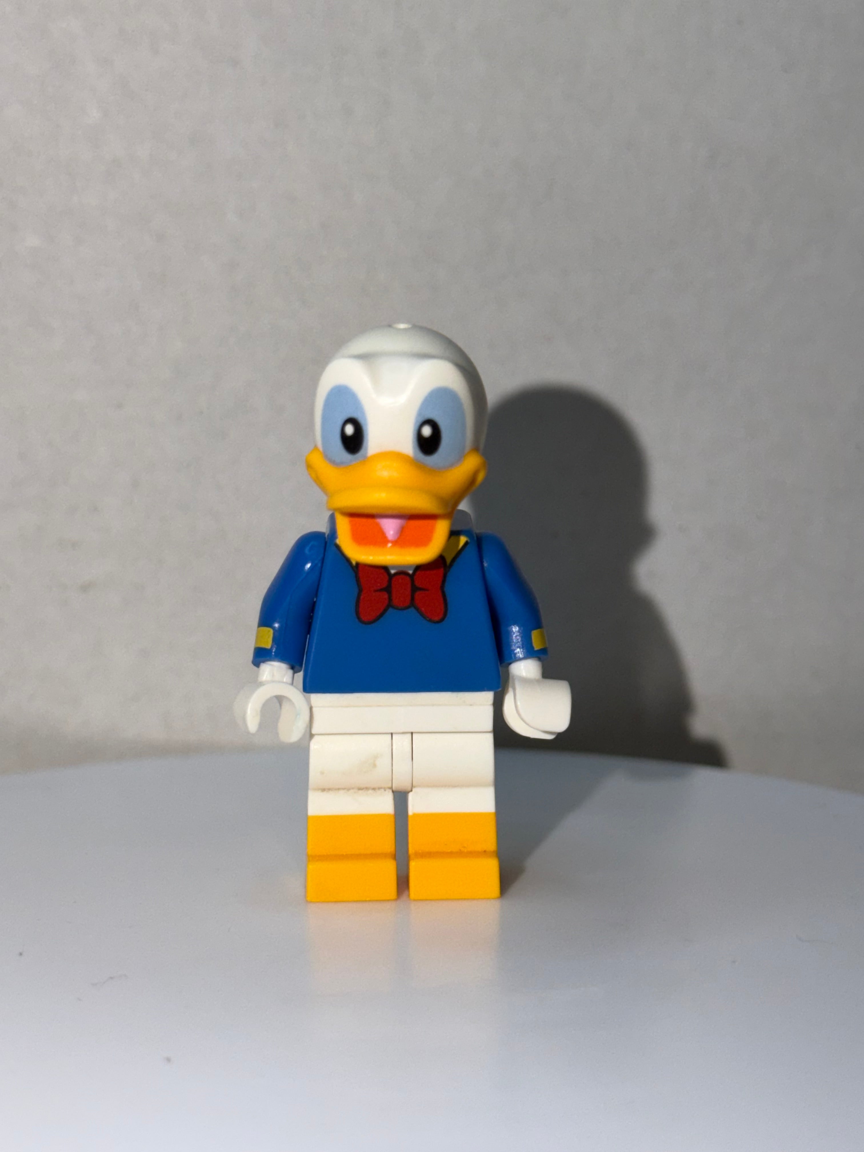 Donald Duck ( No Hat)