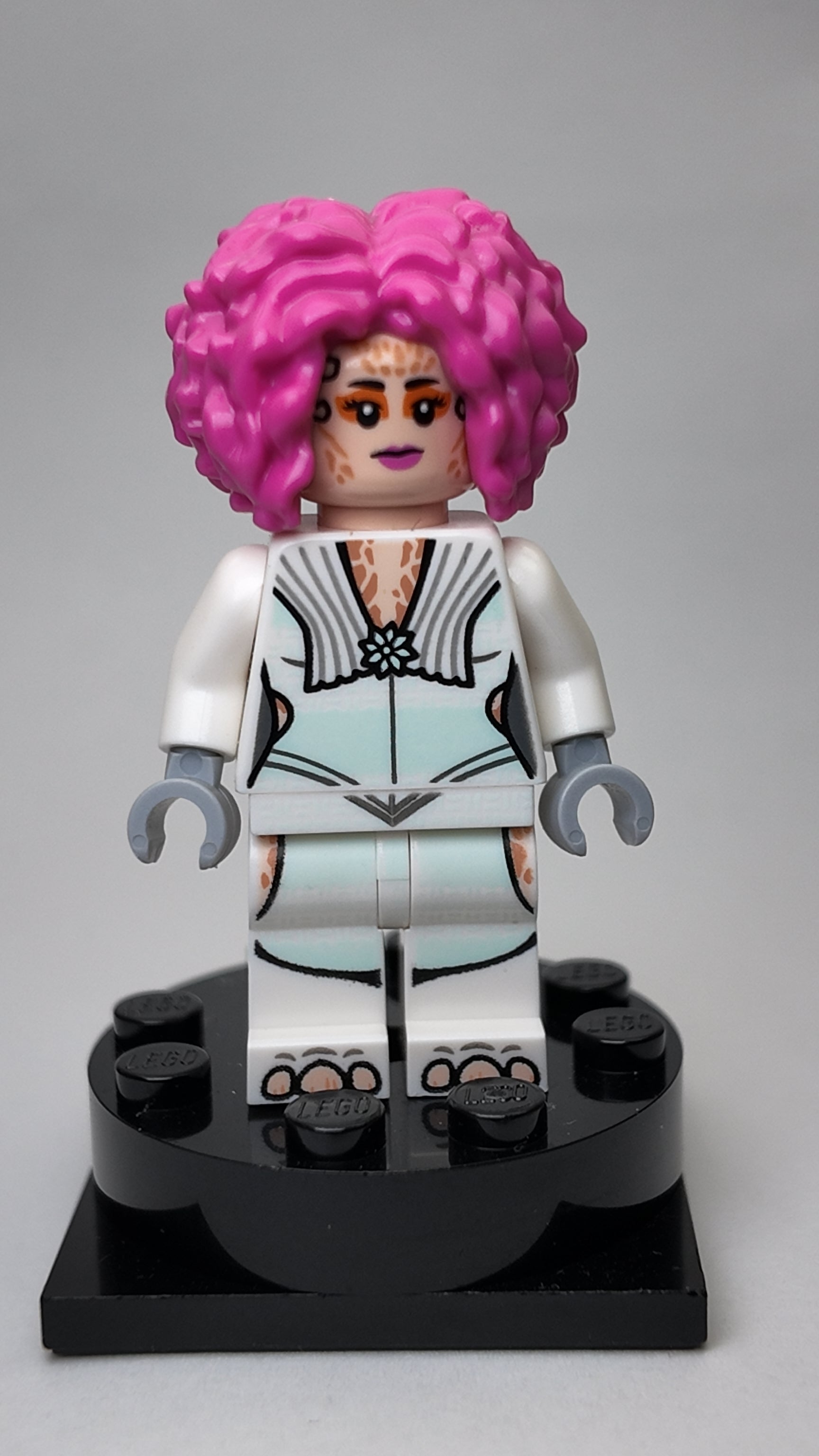 Theelin Dancer - sw1194