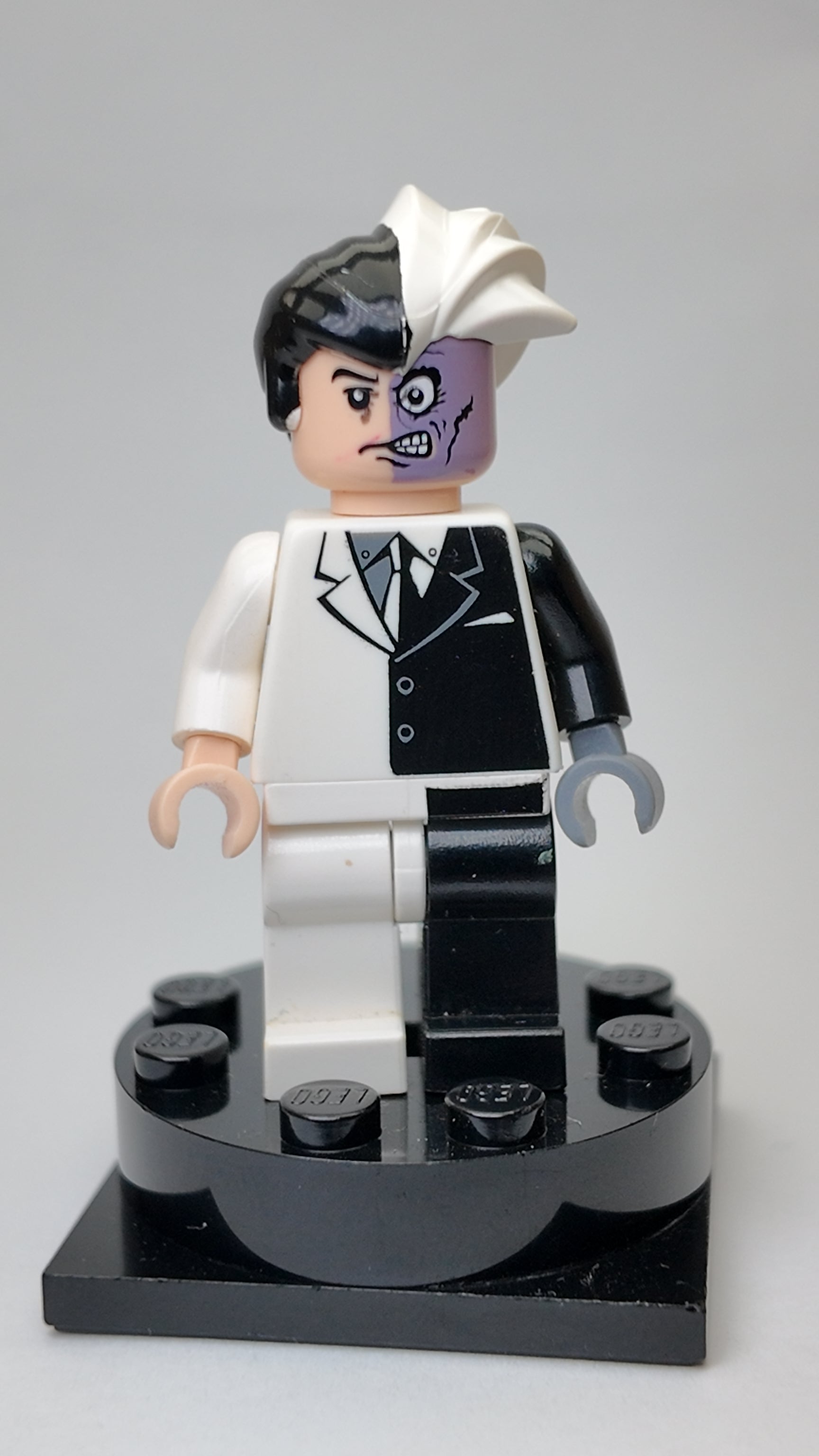 Two-Face - Black Stripe Hips - Bat004